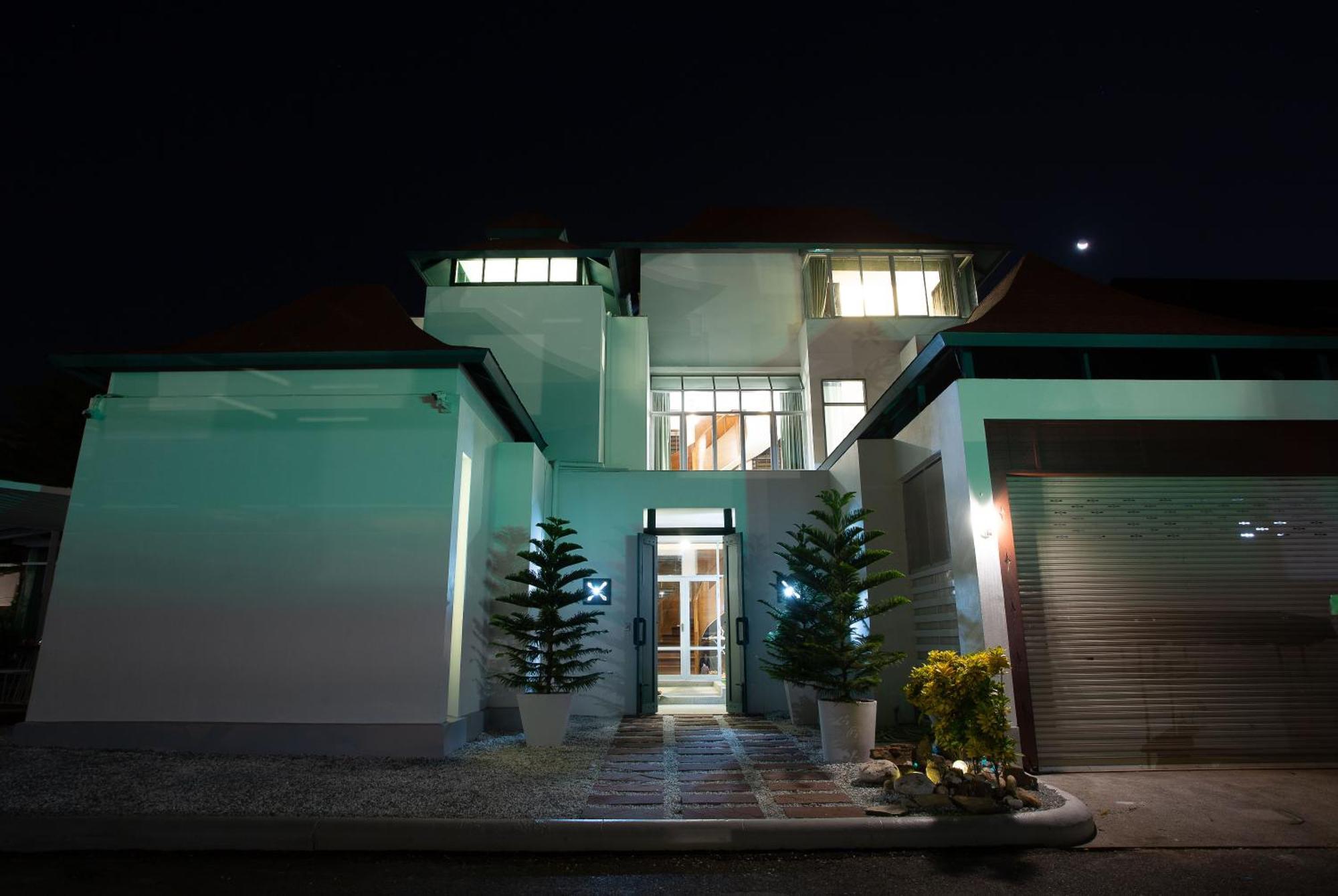 Nagawari Art Maldives Pattaya Villa На Джомтьен Экстерьер фото