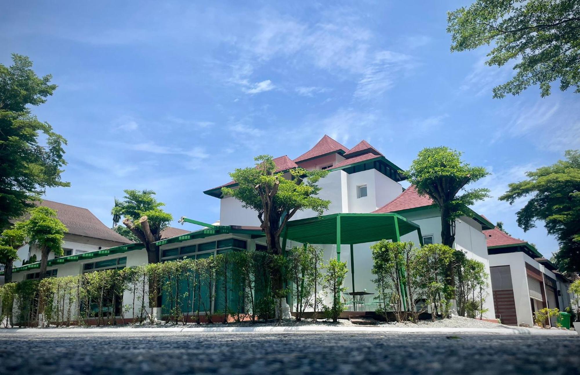 Nagawari Art Maldives Pattaya Villa На Джомтьен Экстерьер фото
